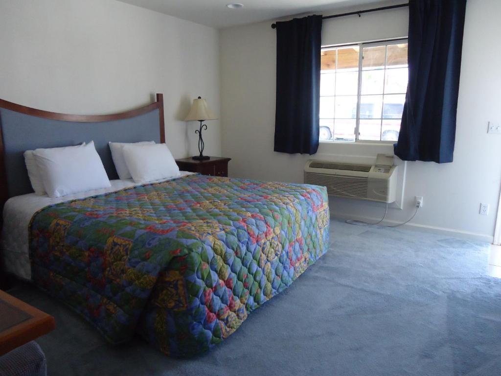 River Valley Inn Needles Habitación foto